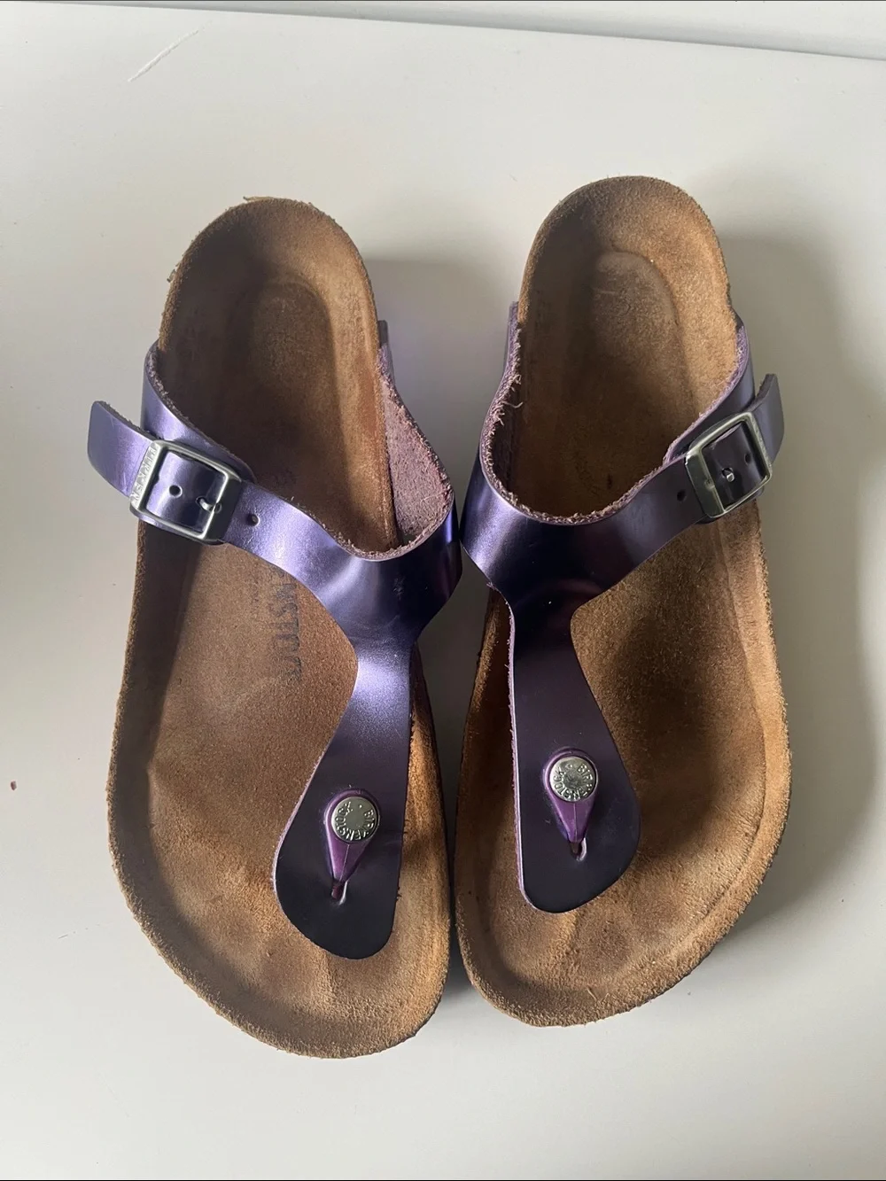 Gizeh Birkenstock Purple Metallic Thong Sandals with Buckle - Picture 1 of 4
